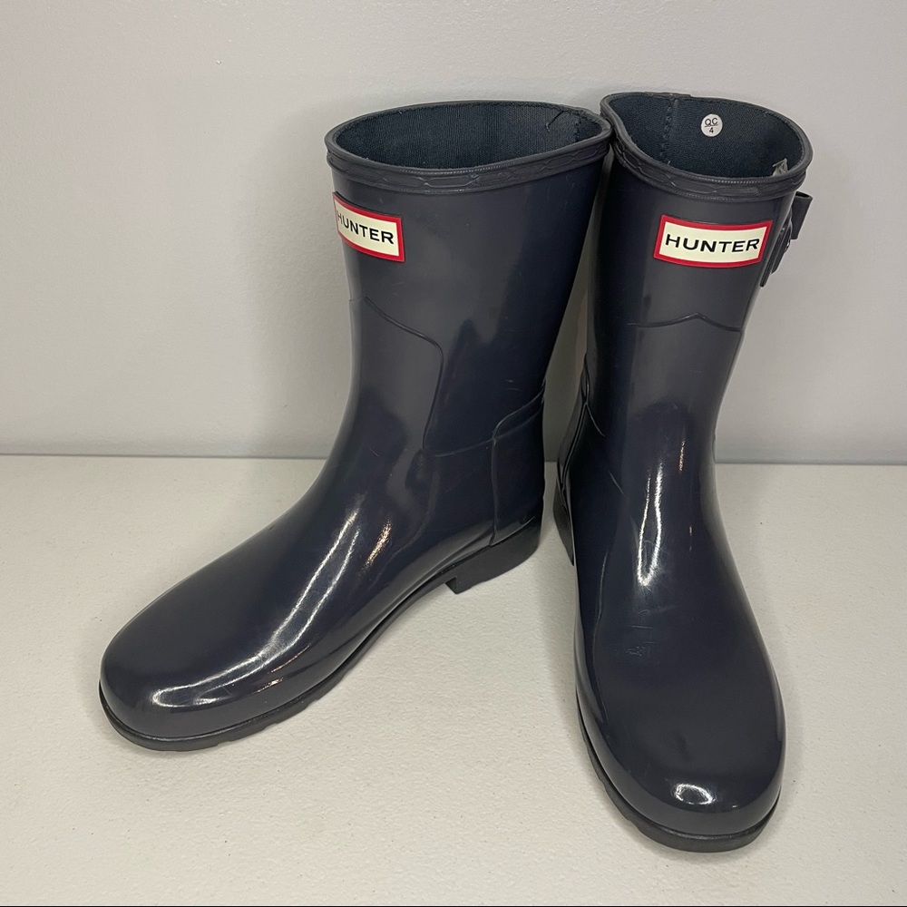 Hunter Refined Slim Fit Rainboots Size 6, Dark Slate